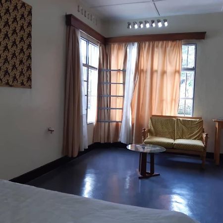 Maddy'S Kitchen And Accomodation Gisenyi ภายนอก รูปภาพ